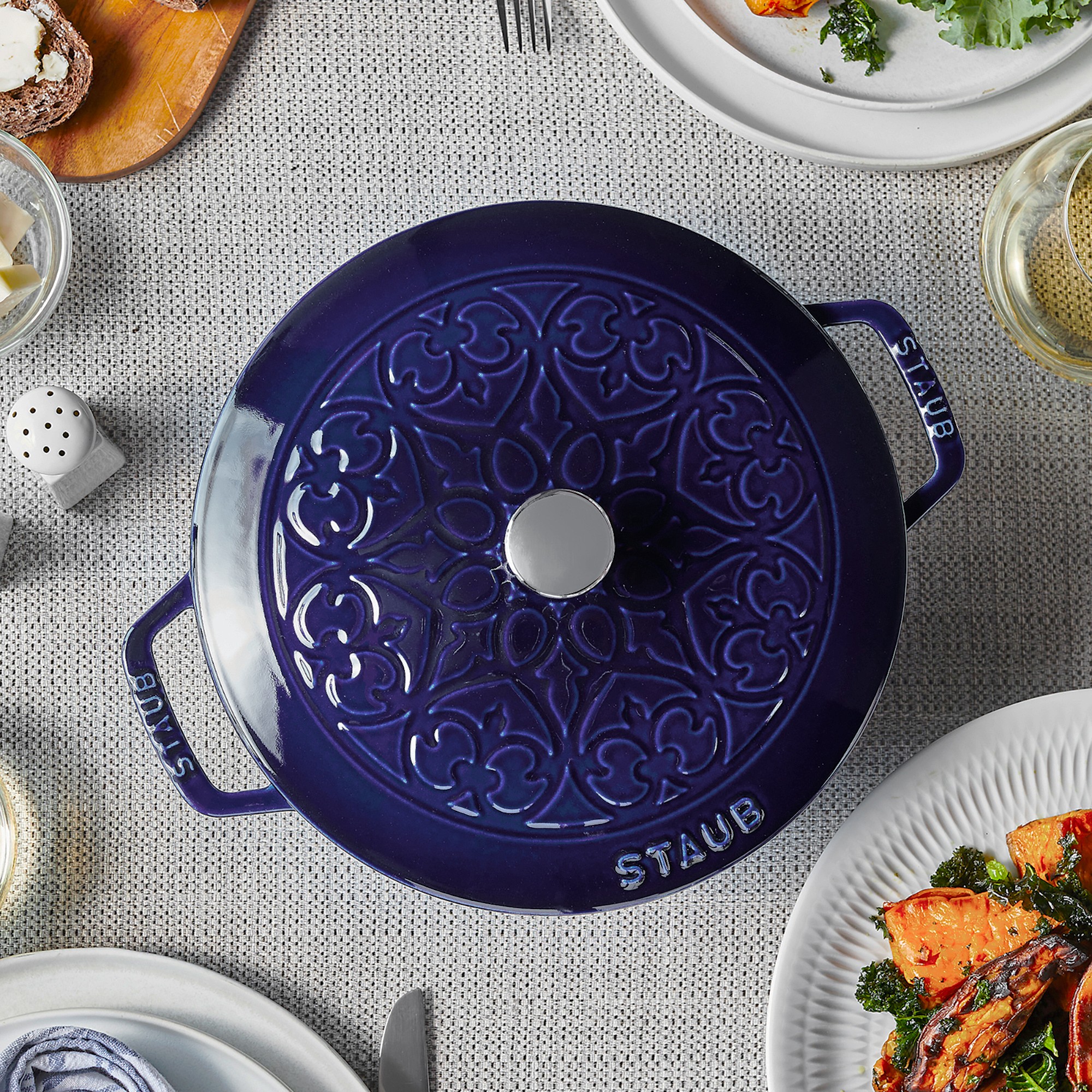 Staub Enameled Cast Iron Essential Lily Embossed French Oven