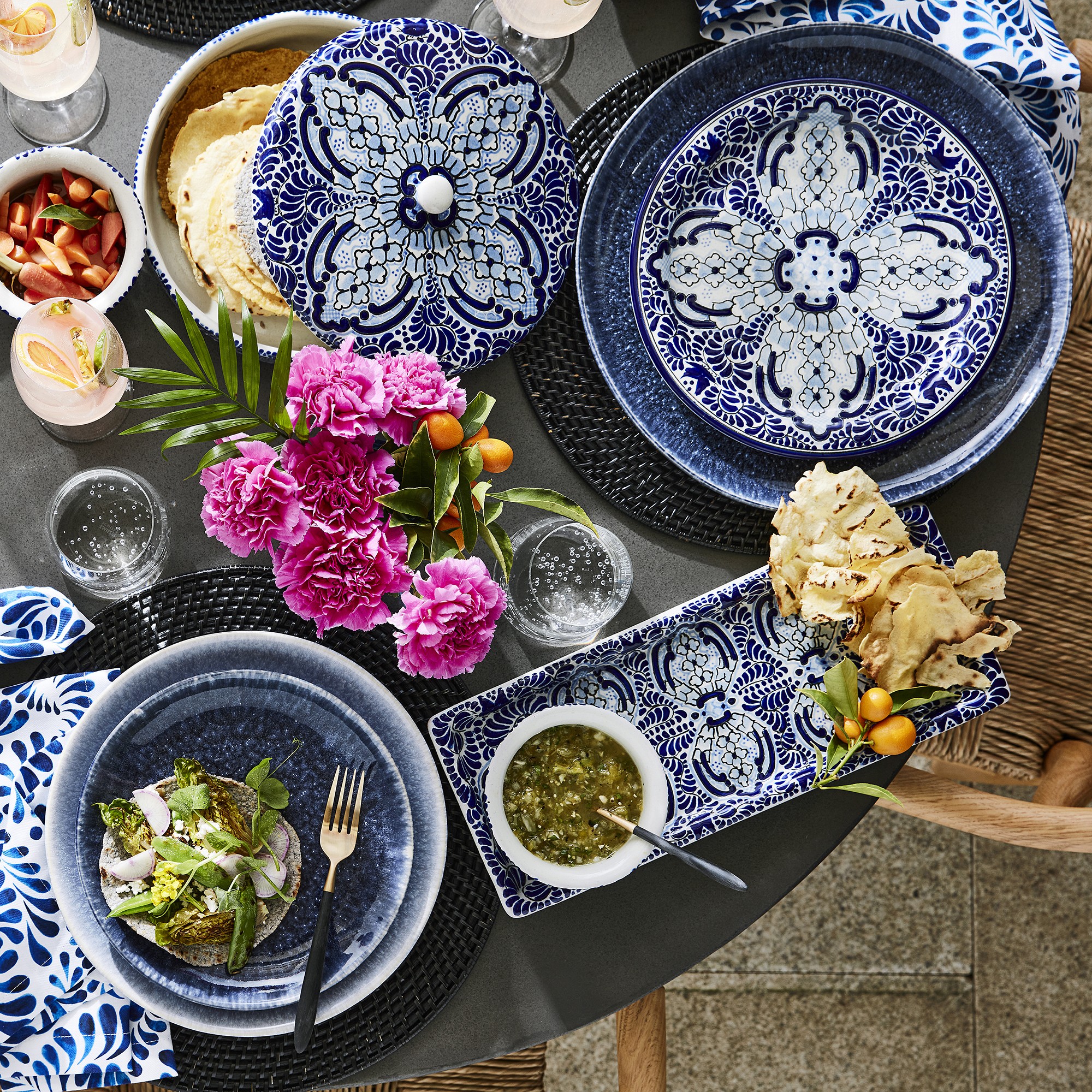 Fortessa Velo Two-Toned 5-Piece Flatware Sets