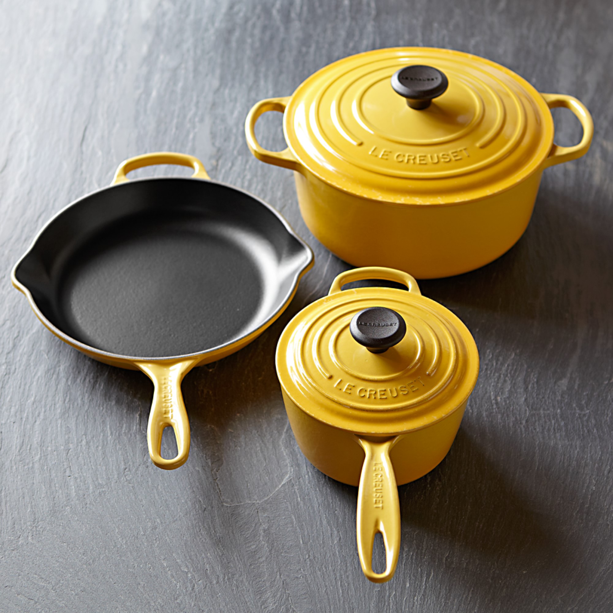 Le Creuset Signature Enameled Cast Iron Saucepan