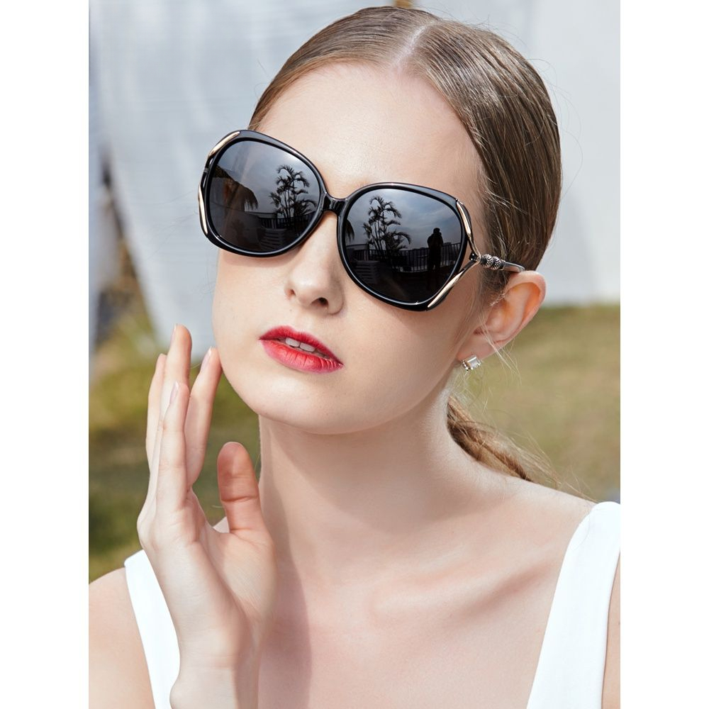 Sunglasses with the Box, S25 1 2 3 4