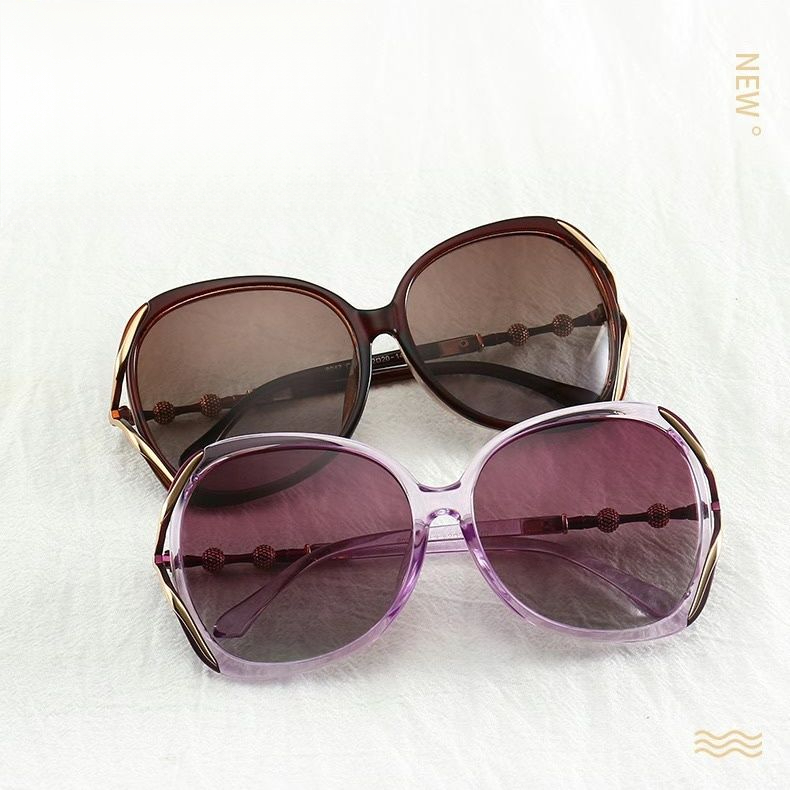 Sunglasses with the Box, S25 1 2 3 4