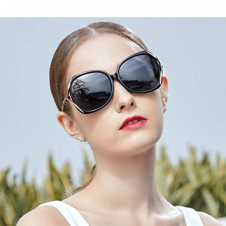 Sunglasses with the Box, S25 1 2 3 4