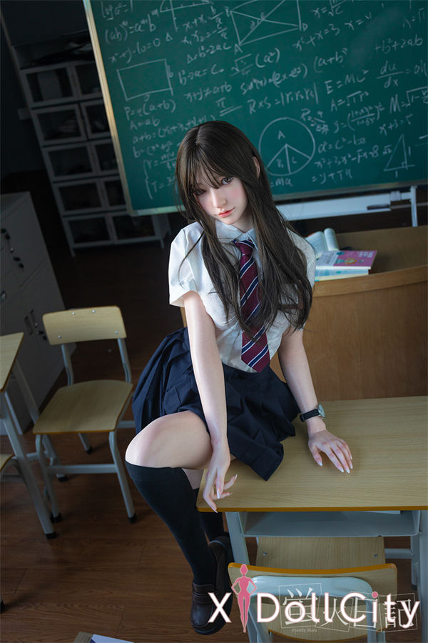 蛍火日記 165cm Dカップ 蓮（Lian） ヘッド メイク JK 美少女 様々な衣類選択可能 超リアル塗装加工あり フルシリコン製ラブドール