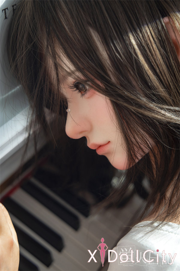 蛍火日記 165cm Dカップ 琉璃（Liuli）メイク② ピアノ教師 口開閉機能付き 超リアル塗装加工あり フルシリコン製ラブドール