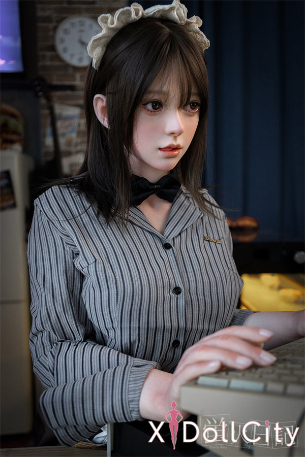 蛍火日記 159cm Eカップ 琉璃(Liuli)巨尻 口開閉機能付き  超リアル塗装加工あり フルシリコン製ラブドール