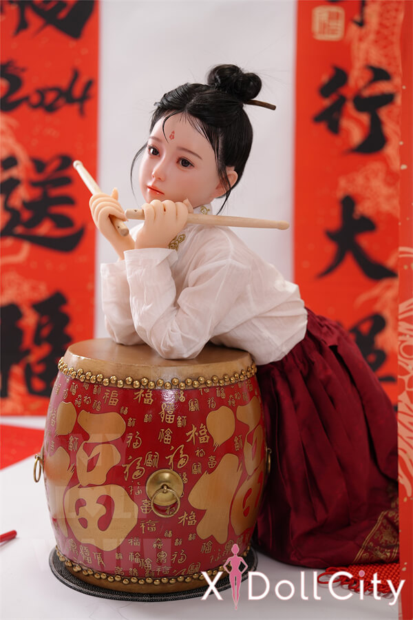 MyLoliWaifu 略称MLW AAカップ ロり系ラブドール Ayaヘッド ドラマー娘 掲載画像はシリコンヘッド+TPE材質ボディー ヘッド材質選択可能 メイク選択可能 成人スタイルラブドール