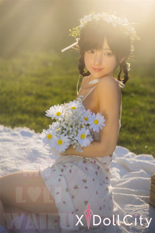 MyLoliWaifu 略称MLW 148cm Bカップ ロり系成人スタイルラブドール Renaヘッド ボディー材質 ヘッド材質選択可能 メイク選択可能