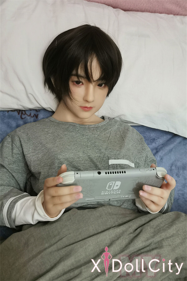 My Loli Waifu 略称MLW145cm Aカップ ロり系成人スタイルラブドール 男性ボディ 陽翔 HARUTO頭部 ペニス一体 TPE材質ボディー ヘッド材質選択可能 メイク選択可能