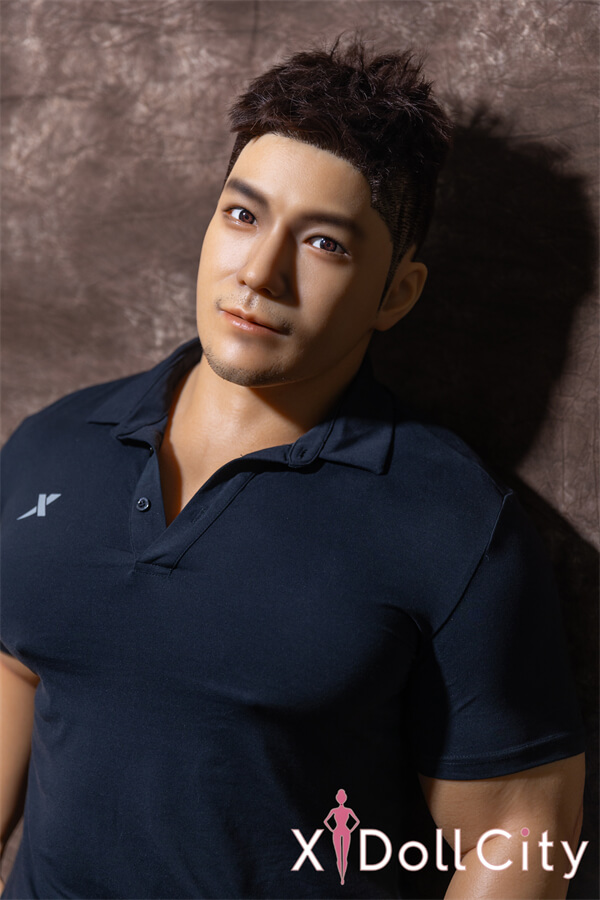 Qita Doll 熊系コーチ風の筋肉質ラブドール170cm 44kg フルシリコン製 頭部一体型ラブドール