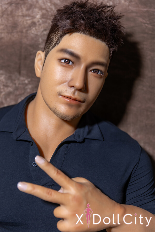 Qita Doll 熊系コーチ風の筋肉質ラブドール170cm 44kg フルシリコン製 頭部一体型ラブドール