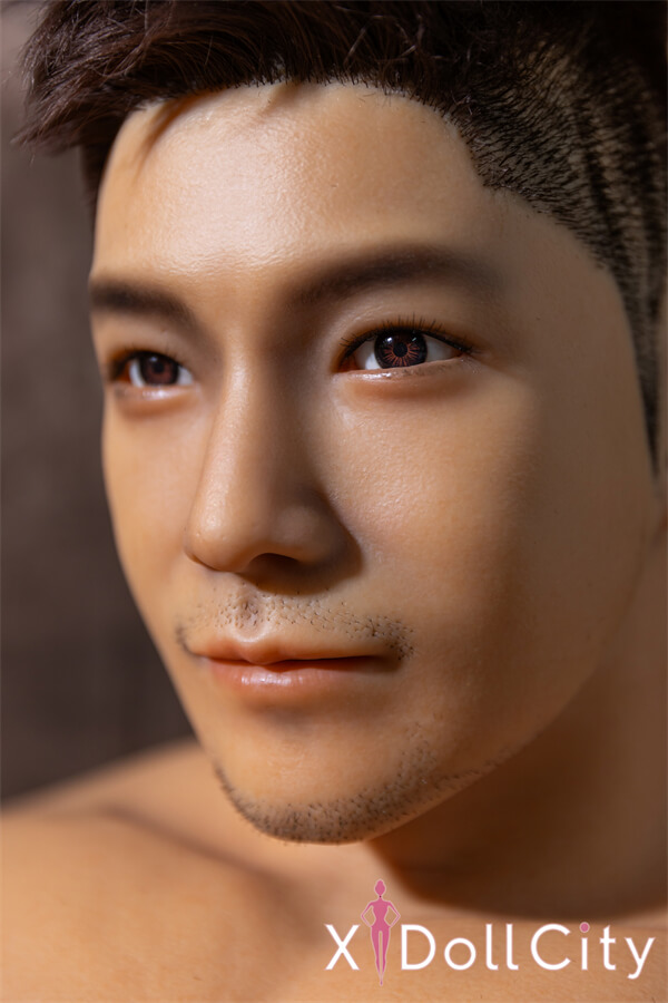 Qita Doll 熊系コーチ風の筋肉質ラブドール170cm 44kg フルシリコン製 頭部一体型ラブドール