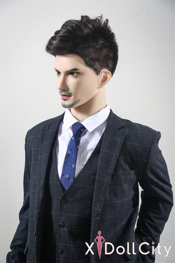 Qita Doll 周(zhou)175cm 56kg ヒゲのある男性 シリコン頭部+TPEボディラブドール