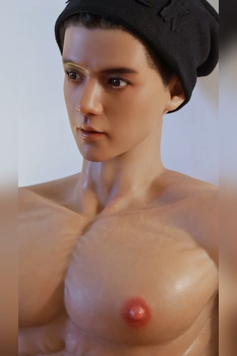 Qita Doll 韩（han）180cm 58kg  ヒゲのある男性 ペニス分体式 フルシリコン製ラブドール