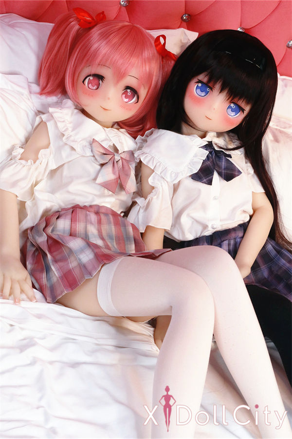 Aotume Doll AAカップ #54 鹿目まどかと AAカップ #55 暁美ほむら 『魔法少女まどか☆マギカ』 TPE製 成人スタイルラブドール