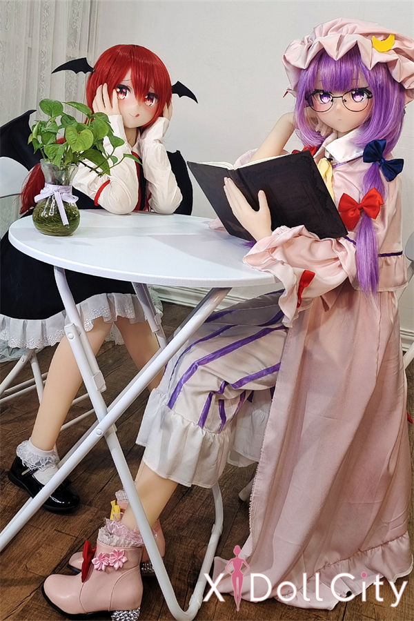 Aotume Doll 145cm Dカップ #71 パチュリーどかと145cm Bカップ #72 小悪魔ら『東方Project』掲載画像はシリコン頭部+TPE材質ボディ成人スタイルラブドール