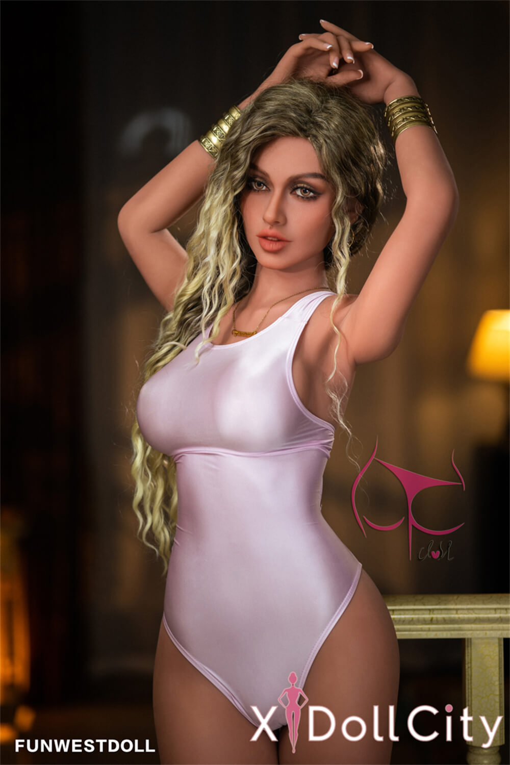 FunWest Doll Dallas 162cm Fカップ #022 Tan肌 セクシー大人系ラブドール 妖艶な視線に酔いしれる ラブドール