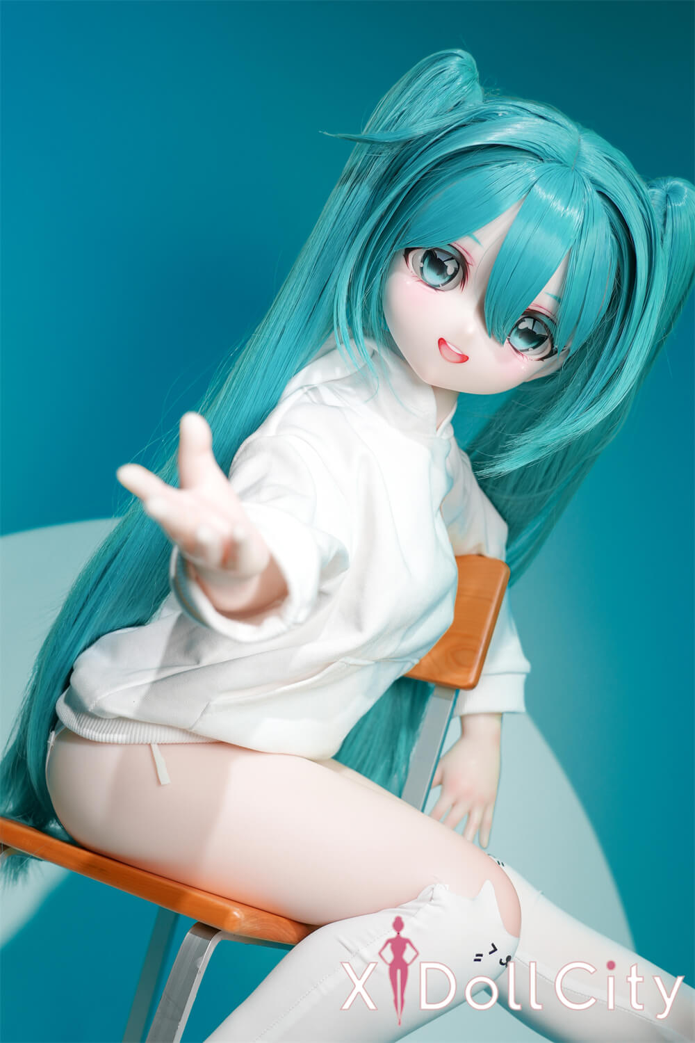 MW Girl(魔物姫) 7kg 小音 掲載画像はレジンヘッド+シリコンボディ 元気系 初音ミク アニメドール 肌色&眼球色&メイク&ウィッグ&衣装は宣材写真と同じ 成人スタイルラブドール