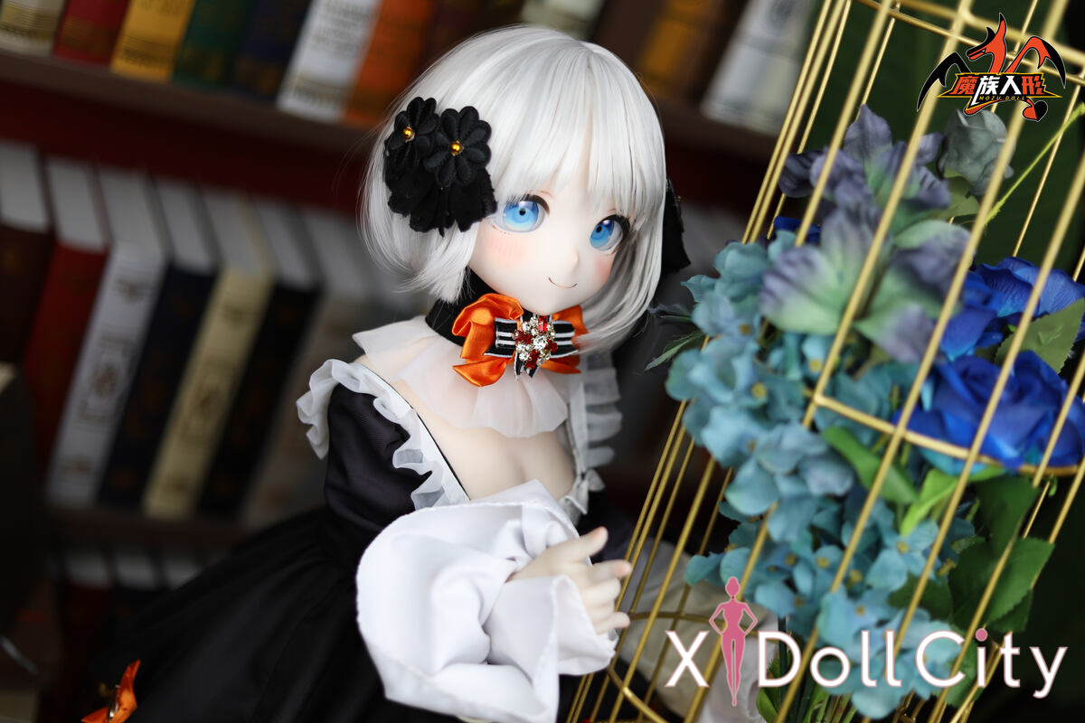 MOZU Doll 鯨鱼娘 成人スタイルラブドール アニメ ビニールヘッド＋TPEボディ ラブドール貧乳