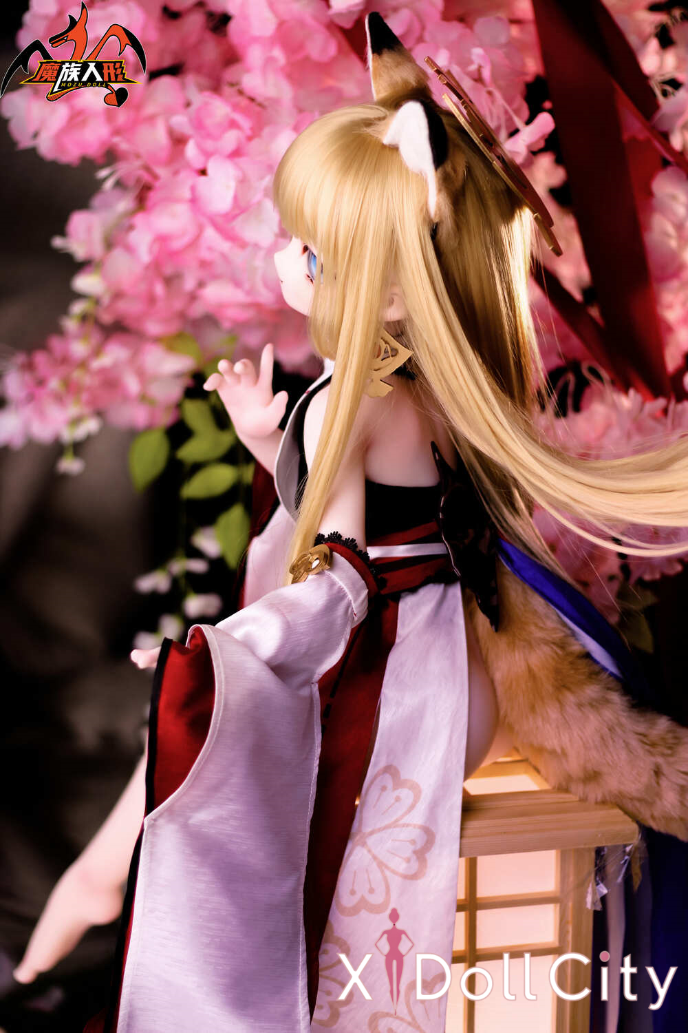 MOZU Doll 小狐狸 成人スタイルラブドール キュートアニメ風 ビニールヘッド＋TPEボディ ラブドール貧乳