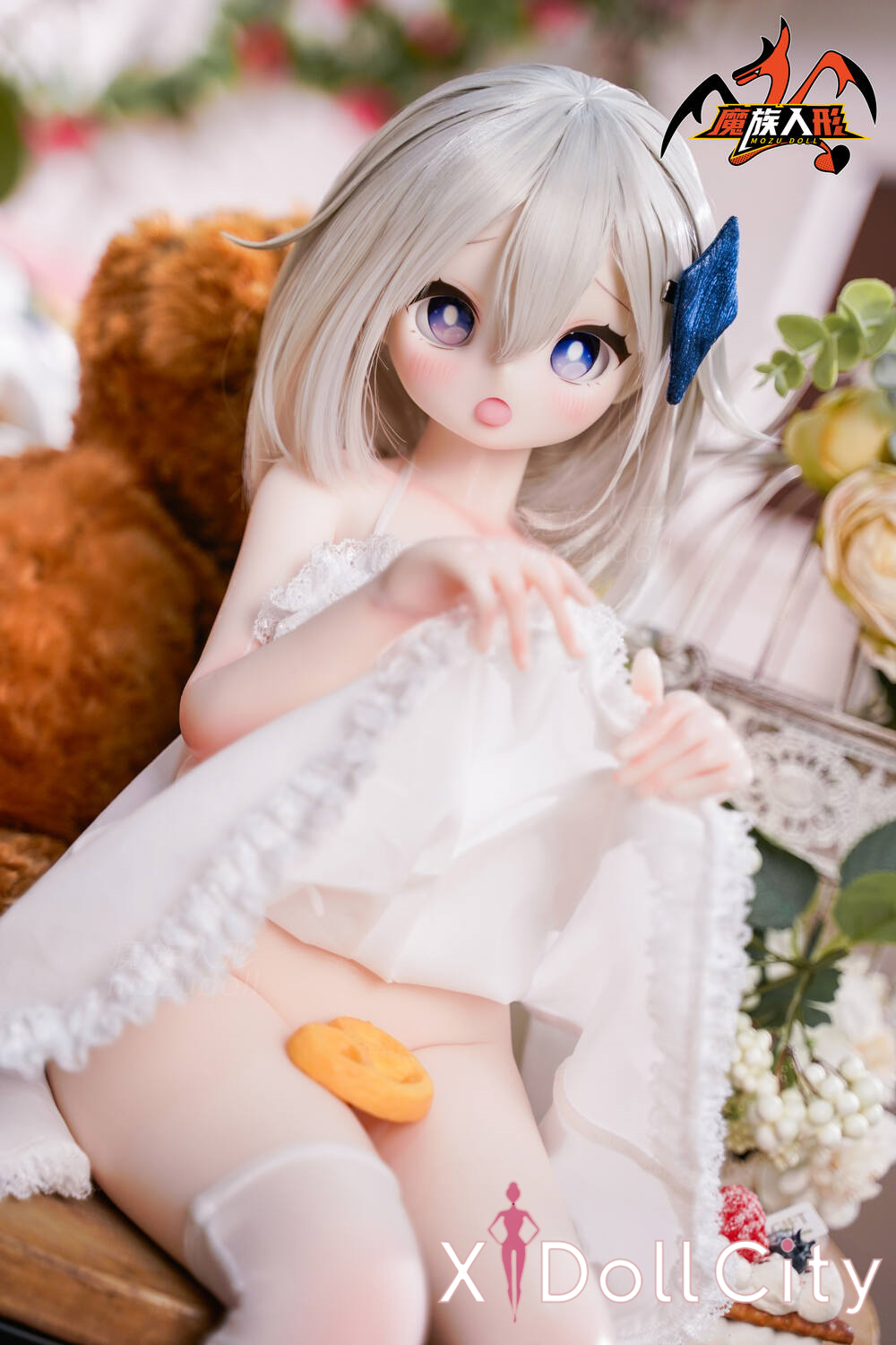 MOZU Doll 小小萌 成人スタイルラブドール 可愛い ビニールヘッド＋シリコンボディ ラブドール貧乳