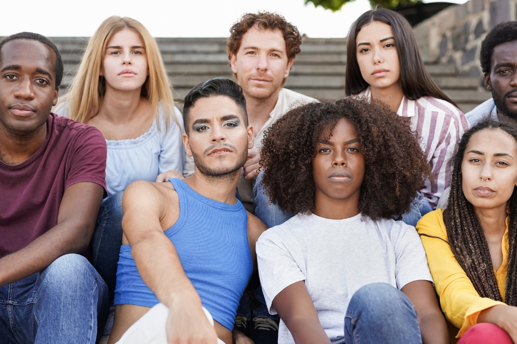 体が男で心が女の人は何と呼ばれますか？ LGBTのどれが一番多いですか？ 女から男になる手術は？ 男性 去勢するとどうなる？ 金玉を取るメリットは？ 性同一性障害の原因は親にある？