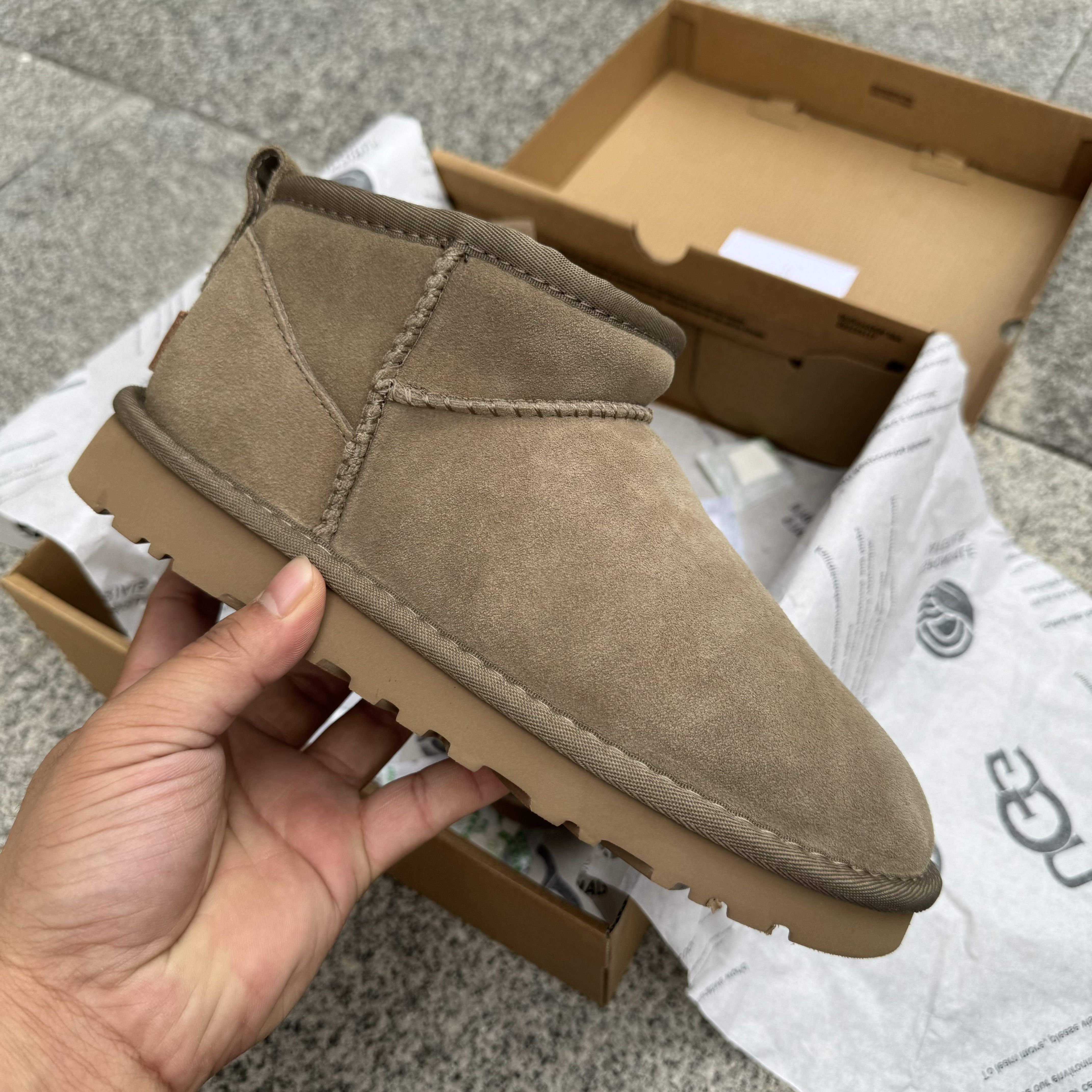UGG Classic Ultra Mini
