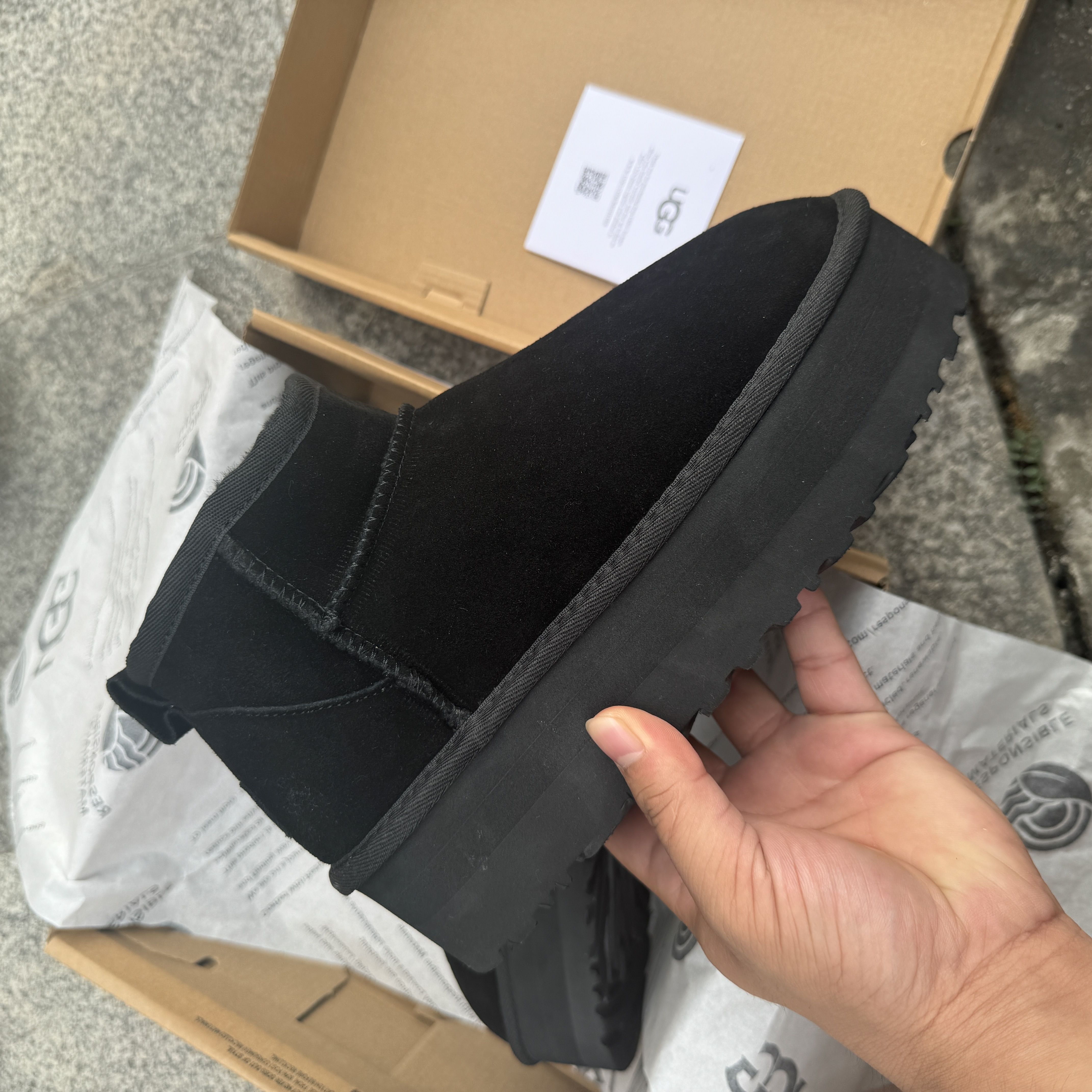 UGG Classic Ultra Mini Platform