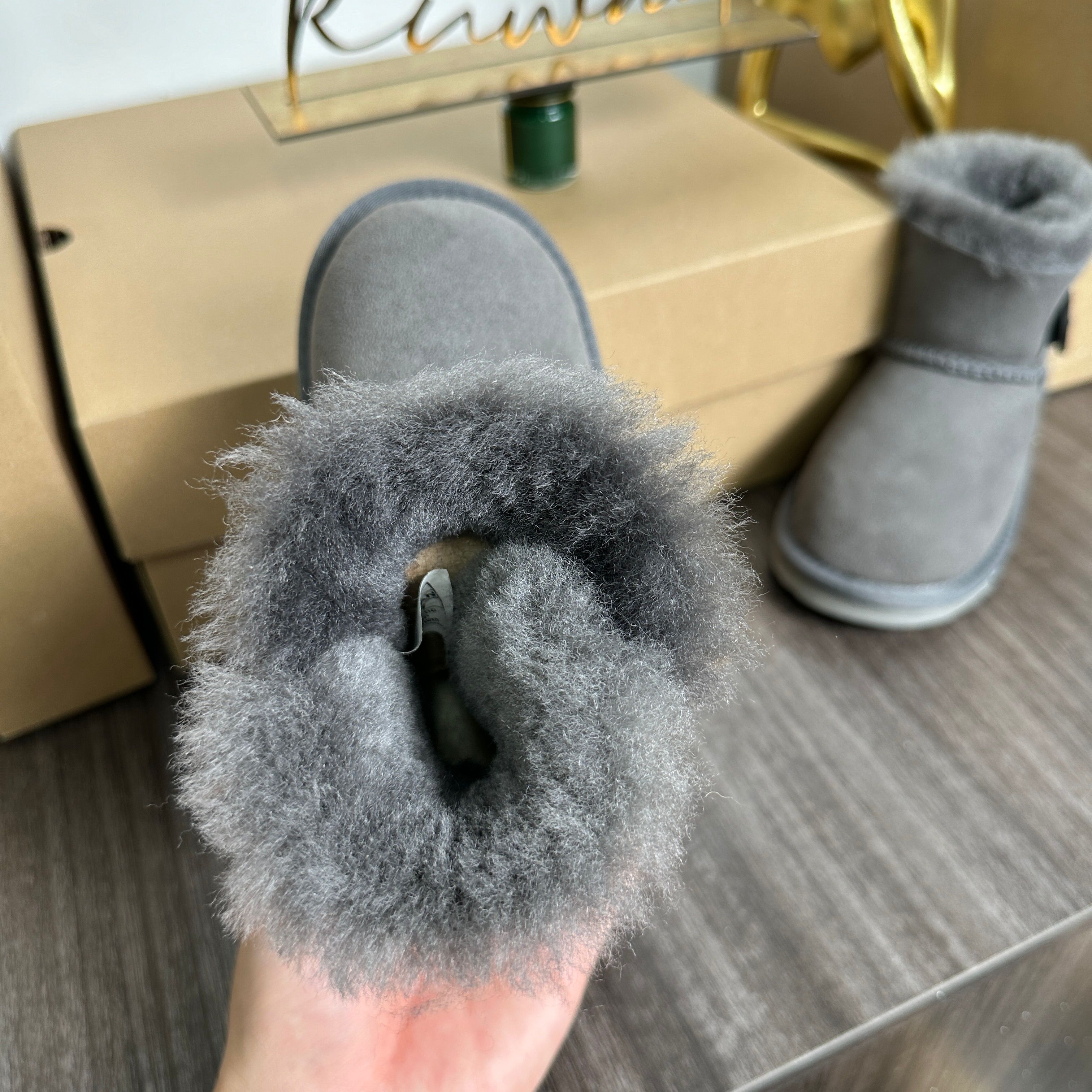 UGG Classic Ultra Mini Boot