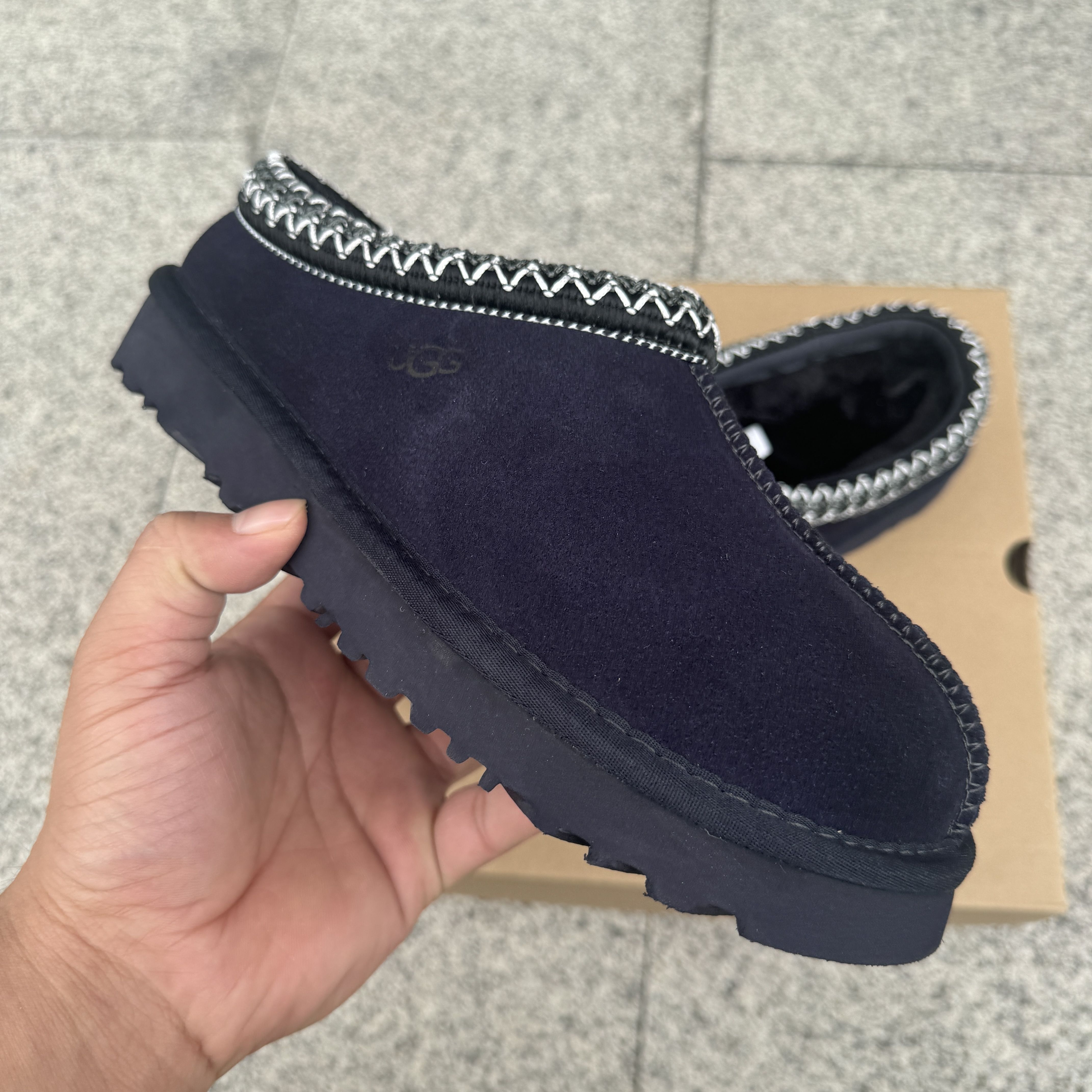 UGG Tasman