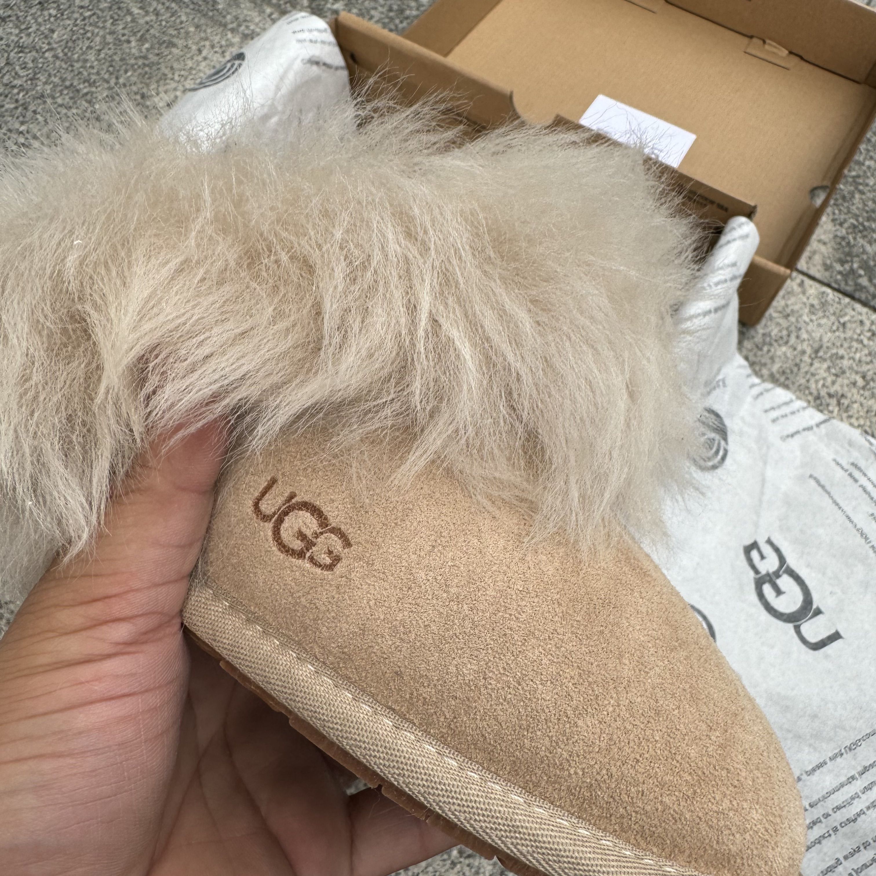 UGG Scuffette II