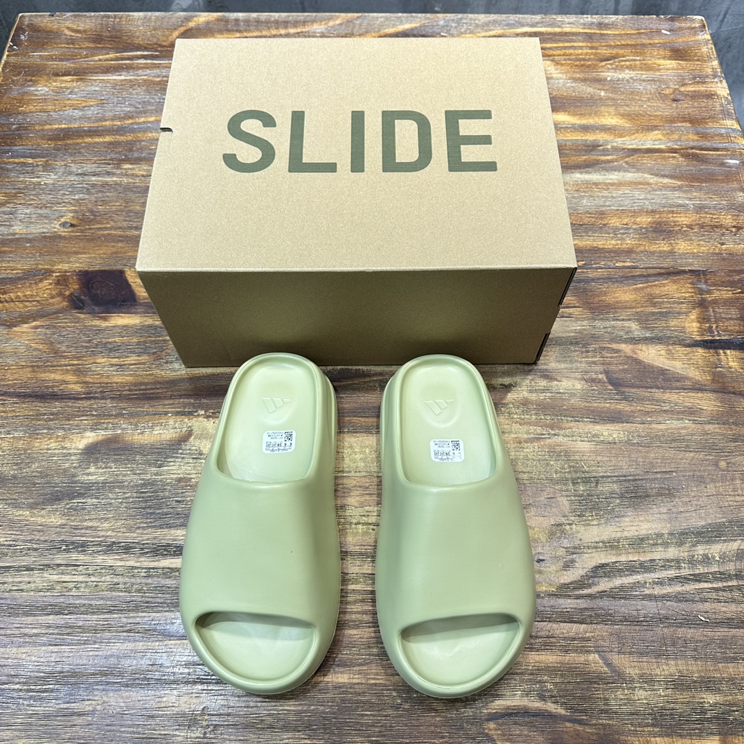 Adidas originals Yeezy Slide  Slate Marine