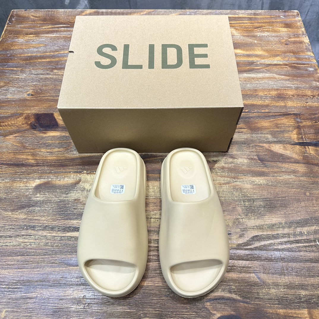 Adidas originals Yeezy Slide  Slate Marine