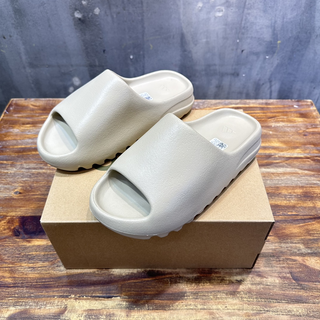 Adidas originals Yeezy Slide  Slate Marine