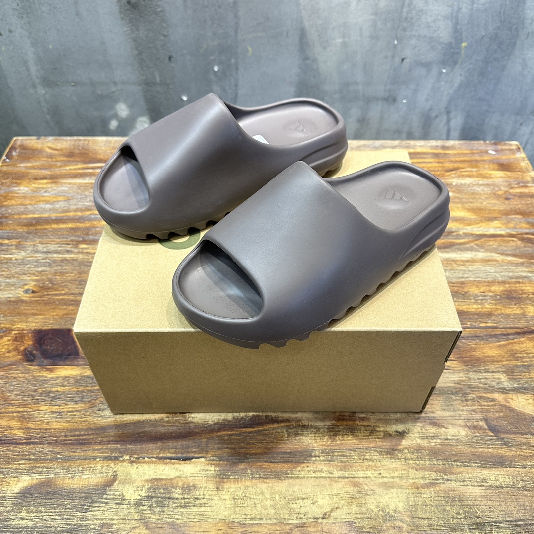 Adidas originals Yeezy Slide  Slate Marine