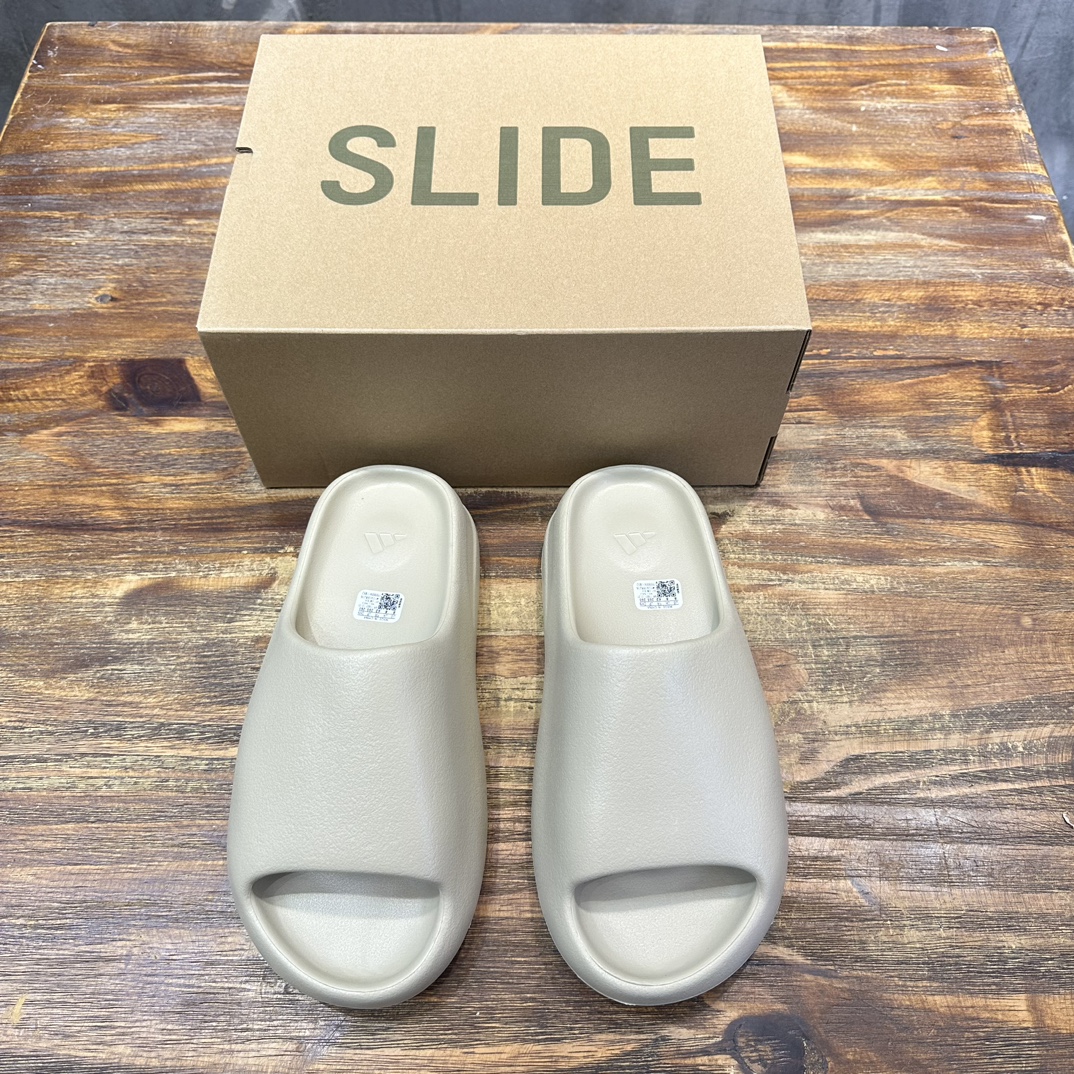 Adidas originals Yeezy Slide  Slate Marine