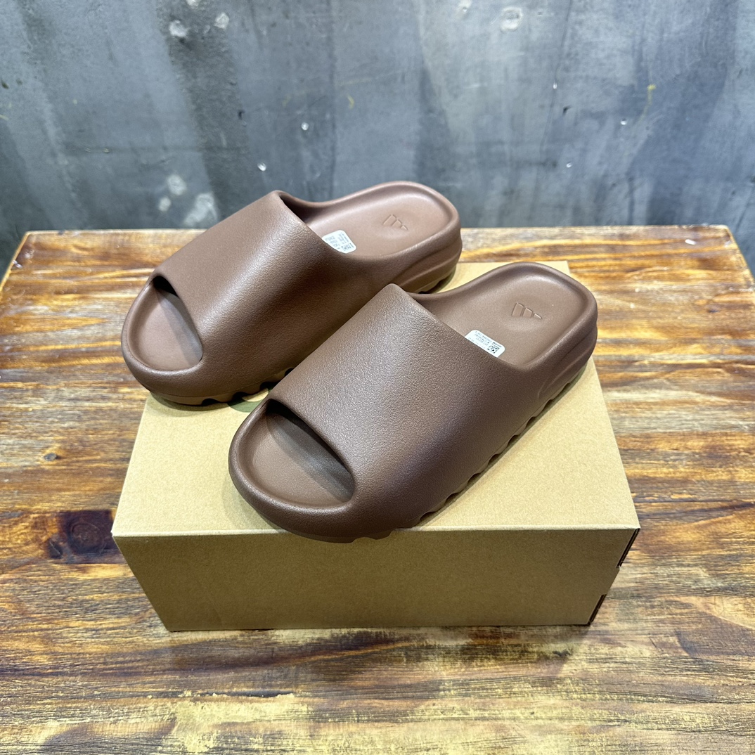 Adidas originals Yeezy Slide  Slate Marine