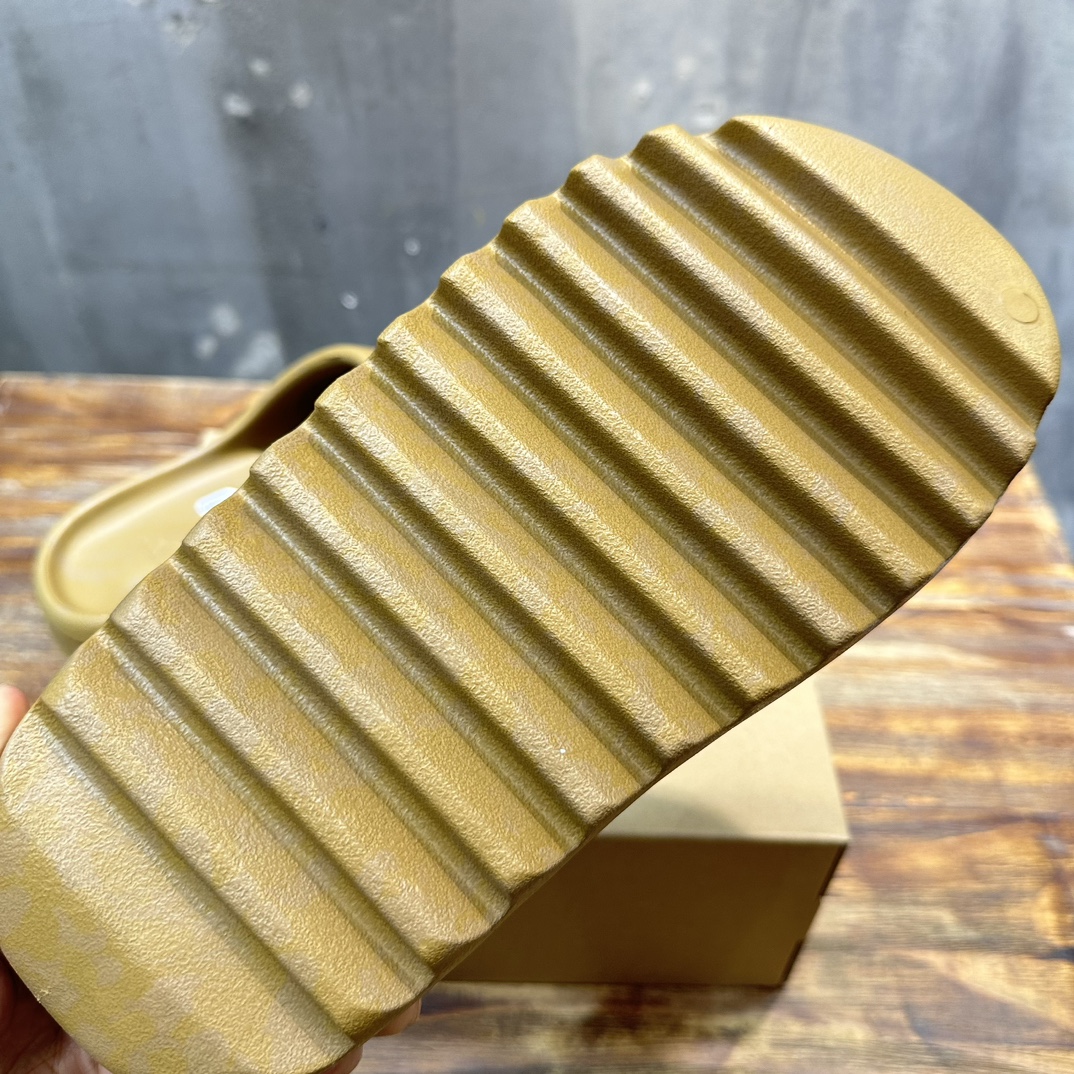 Adidas originals Yeezy Slide  Slate Marine