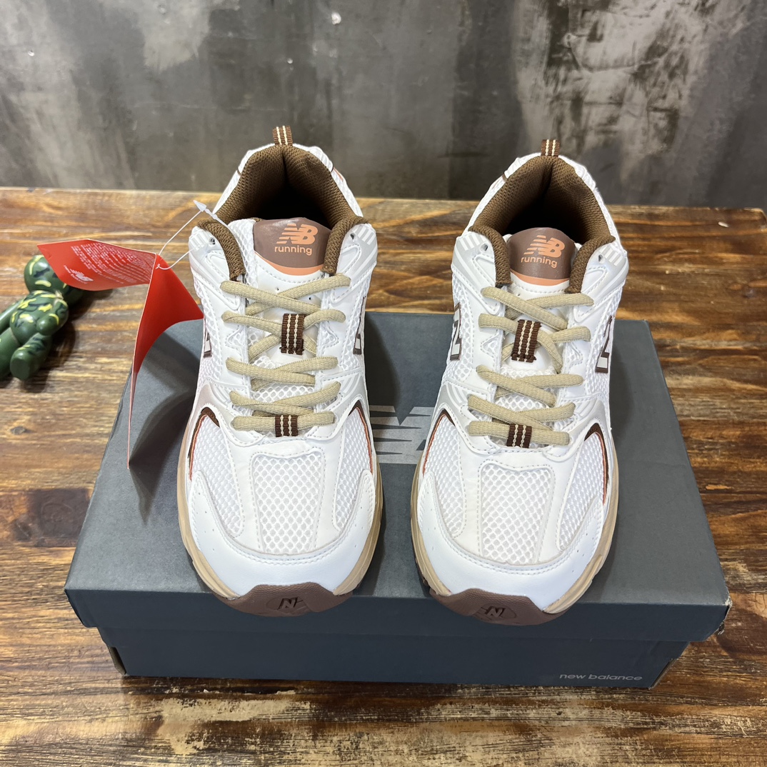 New Balance 530