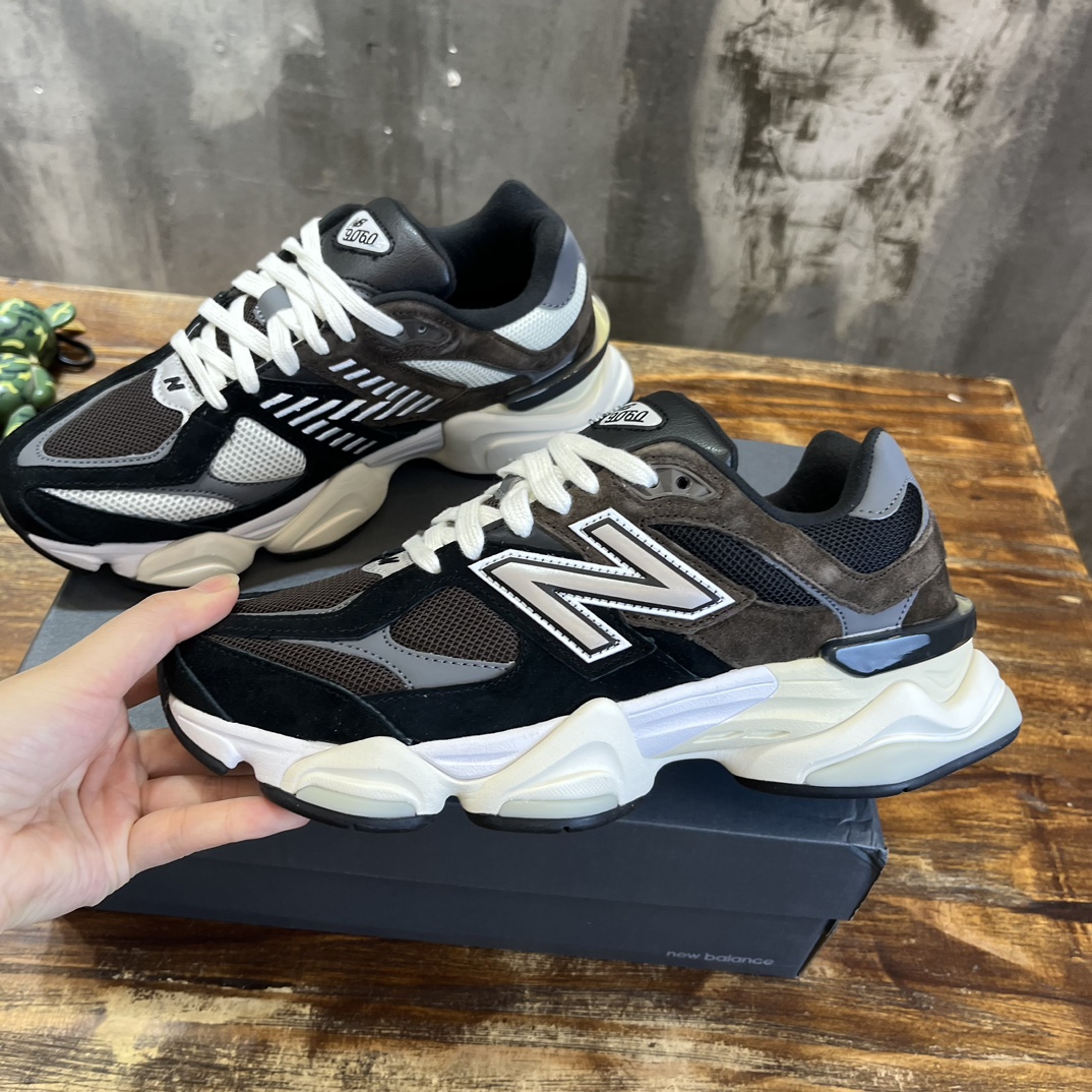 New Balance 9060