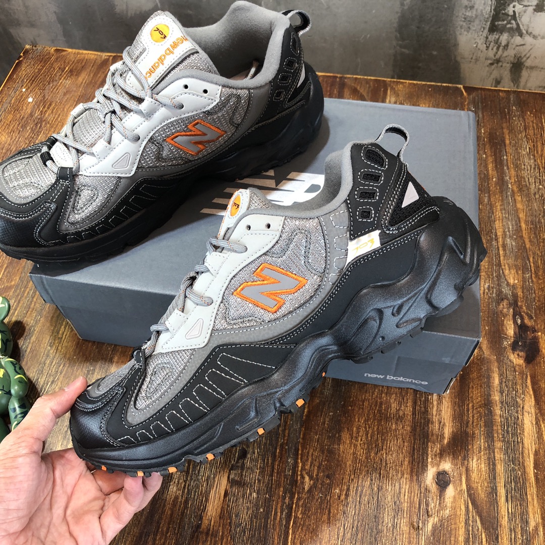 New Balance 703