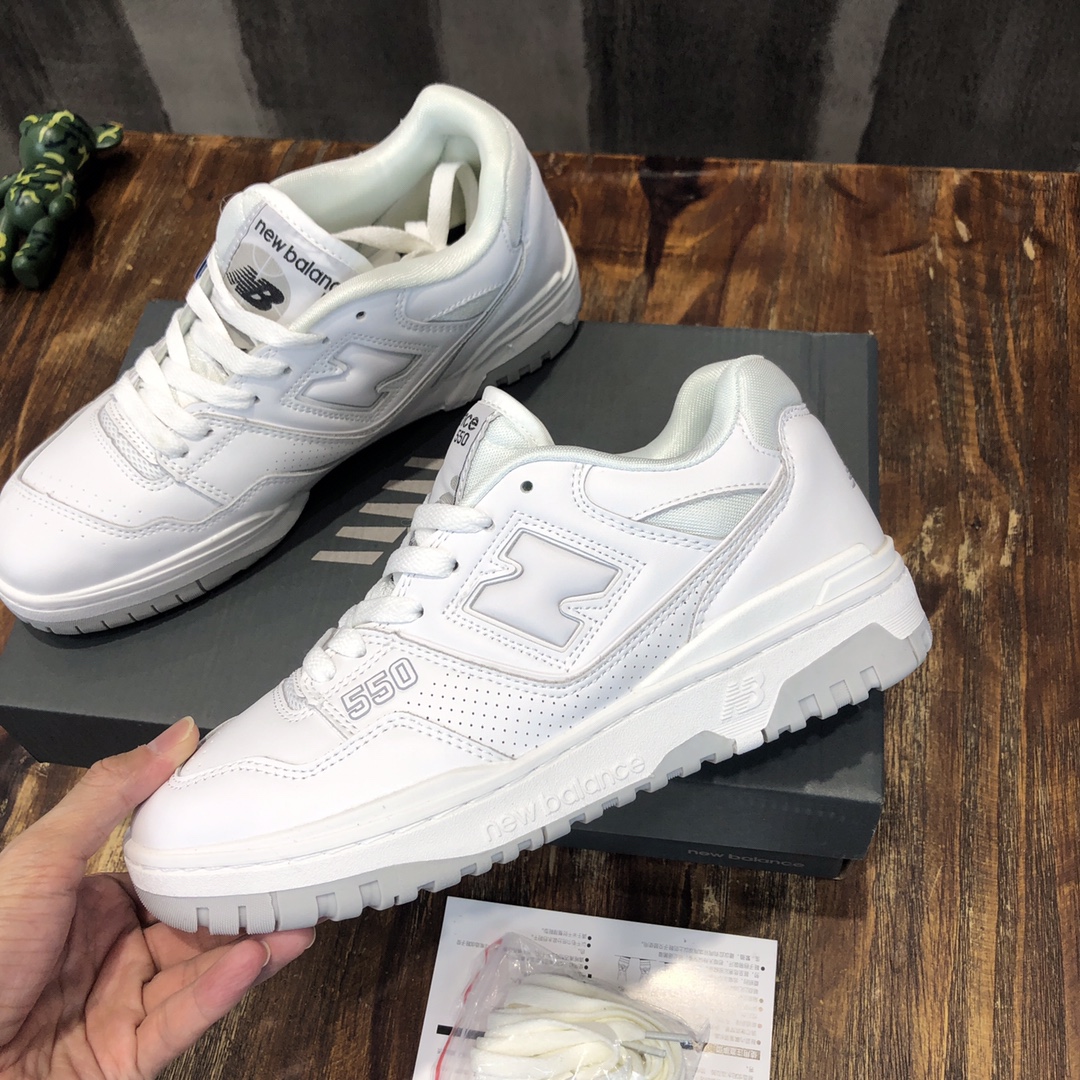 New Balance 550
