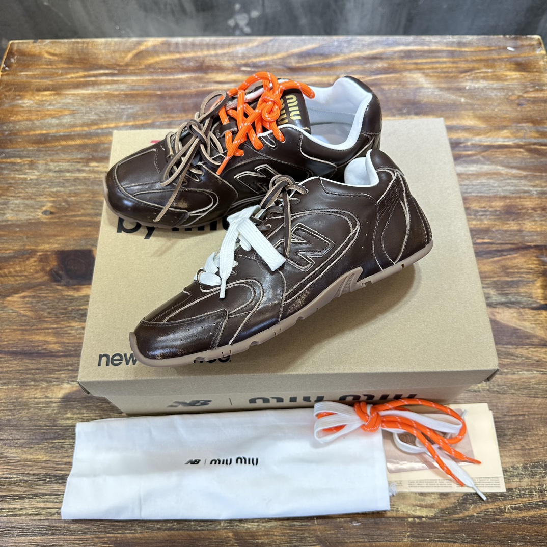 New Balance & Miumiu
