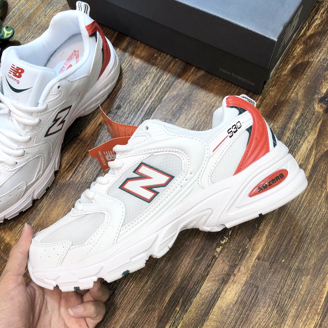 New Balance 530