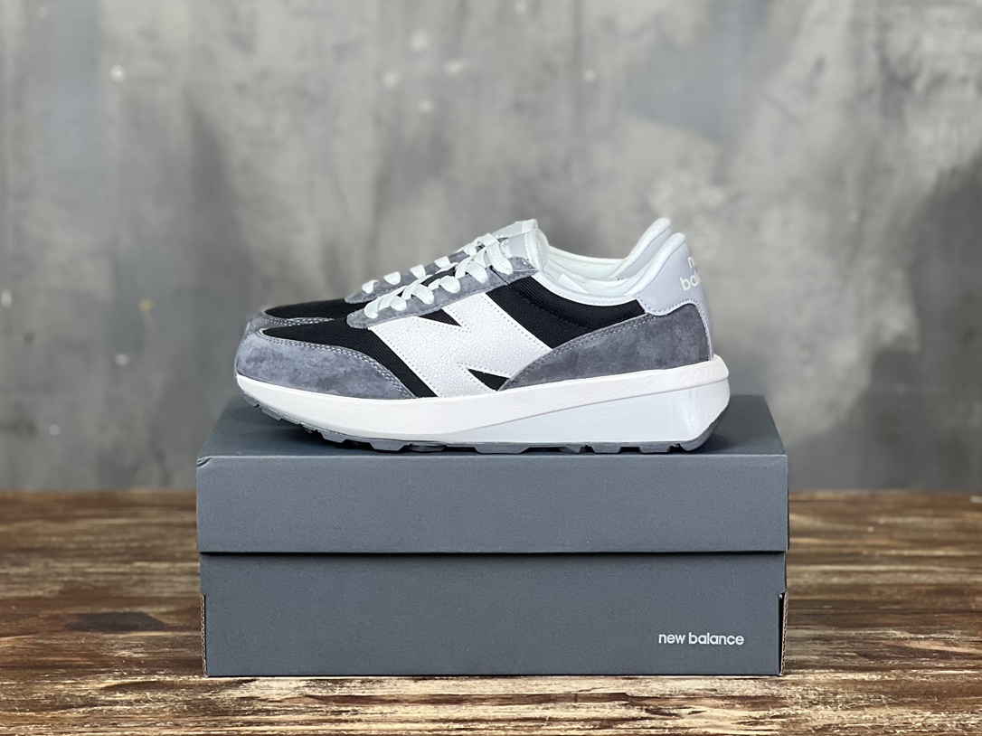 New Balance NB 370