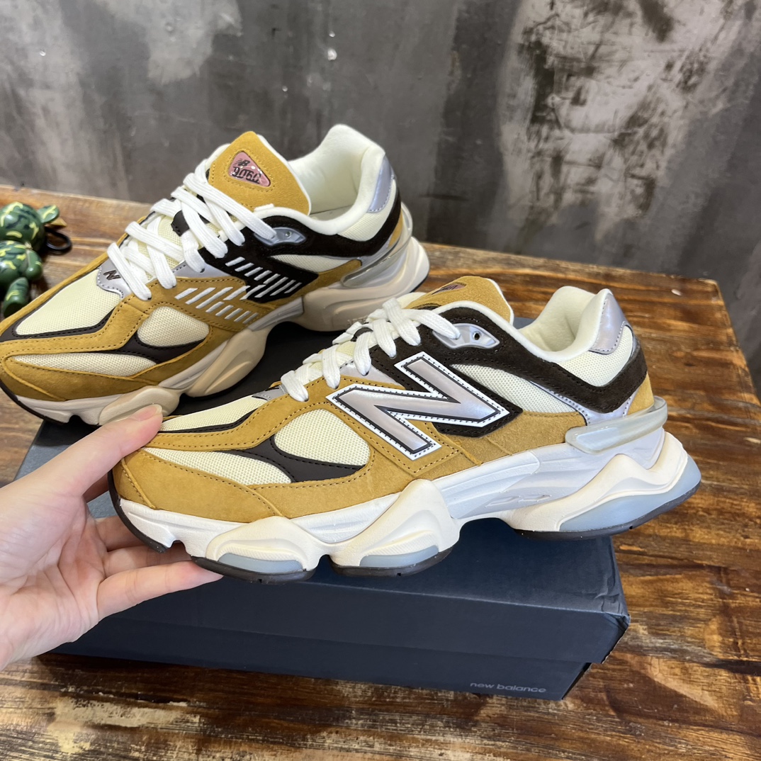 New Balance 9060
