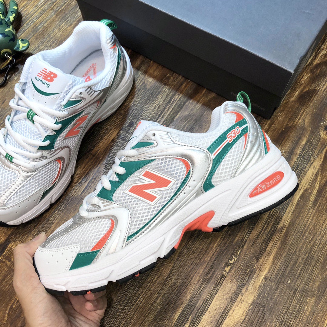 New Balance 530