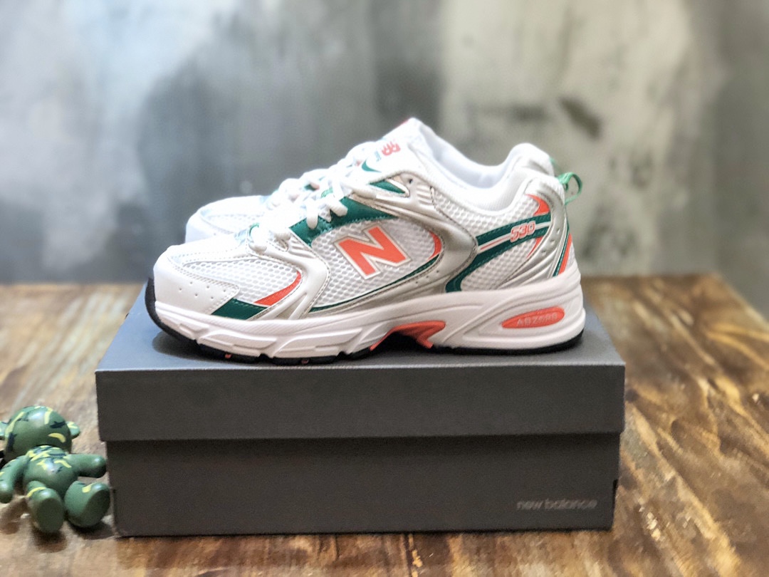 New Balance 530