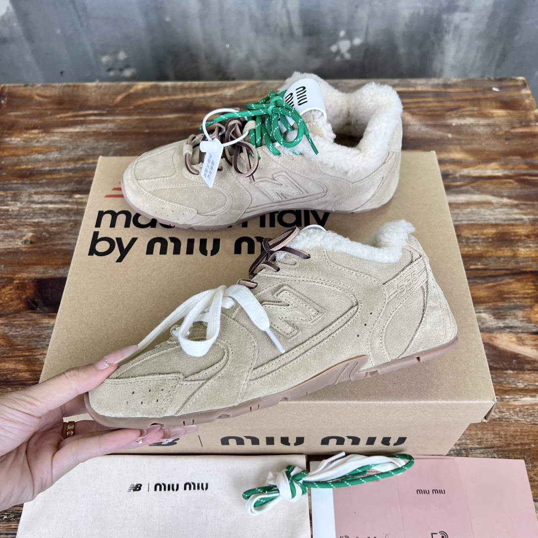 New Balance & Miumiu