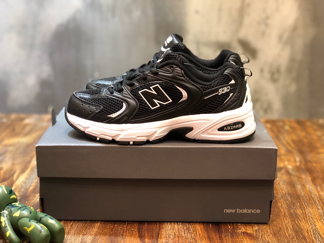 New Balance 530