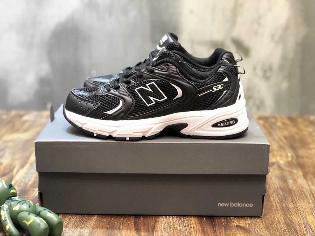 New Balance 530